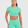 Adapt Seamless Crop-Top