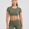 Adapt Seamless Crop-Top