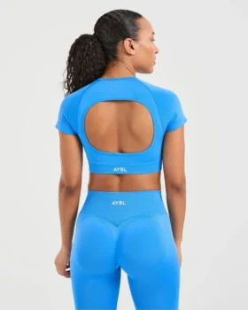 Adapt Seamless Crop-Top