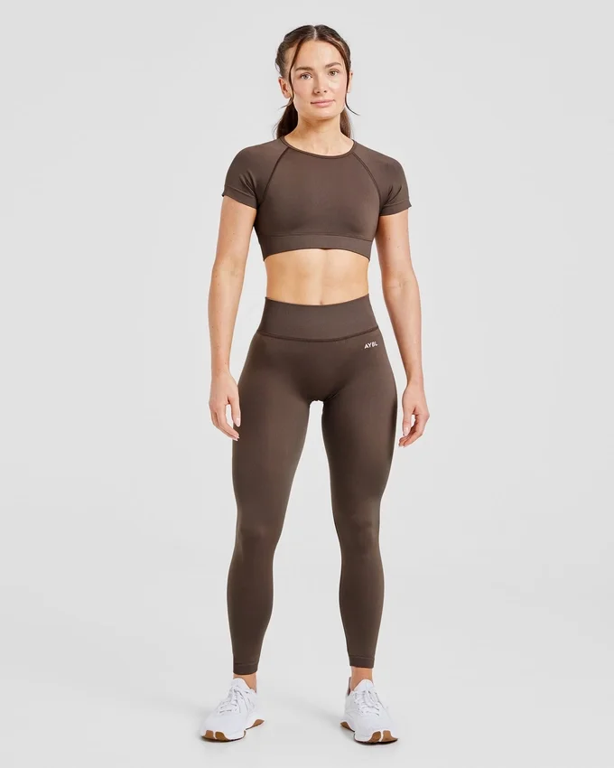 Adapt Seamless Crop-Top