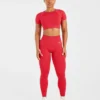 Adapt Seamless Crop-Top