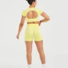 Adapt Seamless Crop-Top