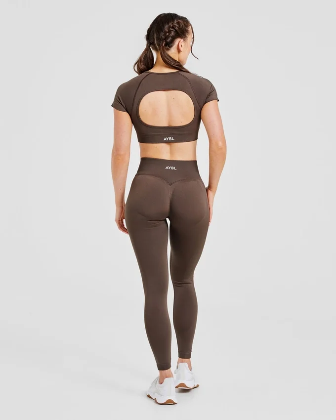 Adapt Seamless Crop-Top