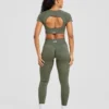Adapt Seamless Crop-Top