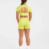 Adapt Seamless Crop-Top