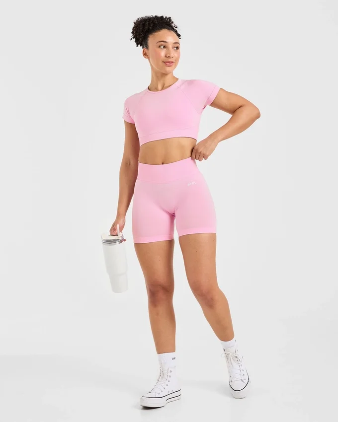 Adapt Seamless Crop-Top