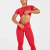 Adapt Seamless Crop-Top