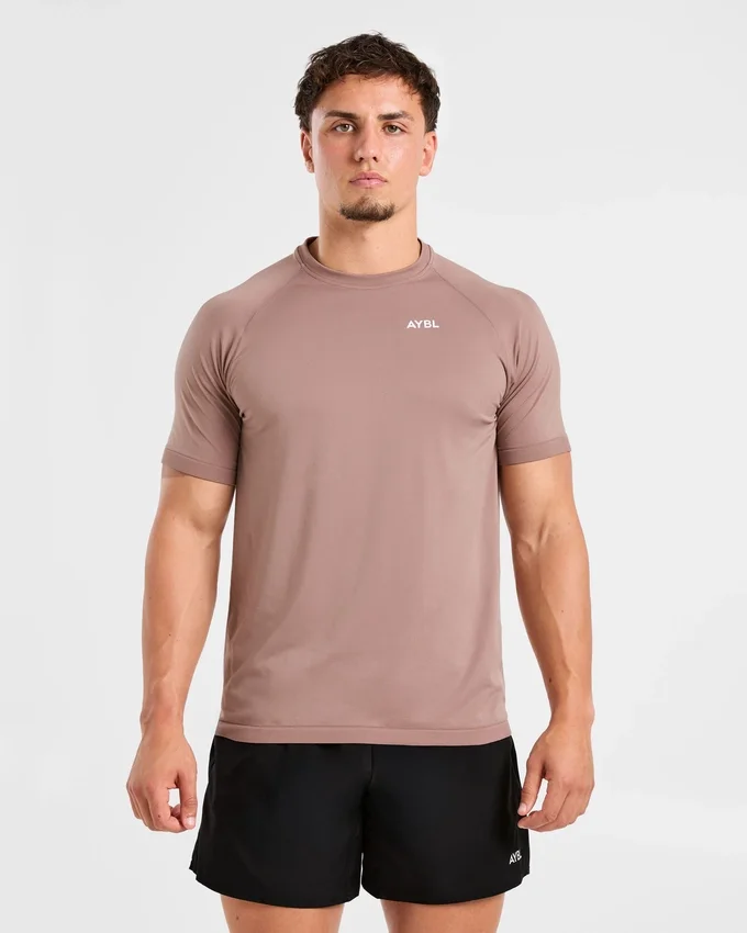 Ascend Seamless T-Shirt