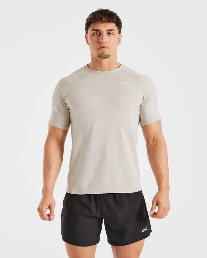 Ascend Seamless T-Shirt