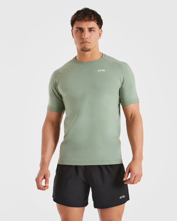 Ascend Seamless T-Shirt