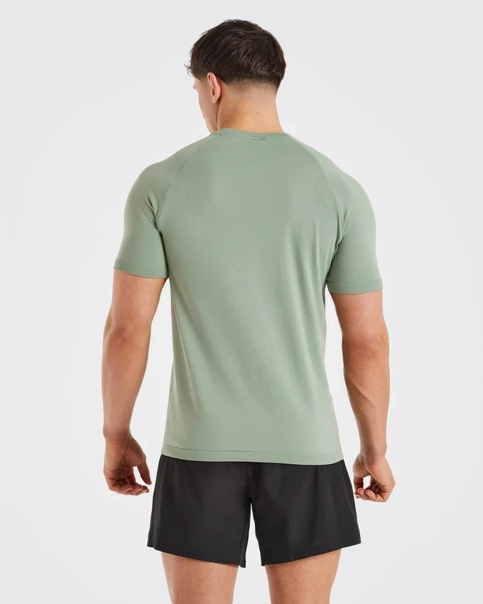 Ascend Seamless T-Shirt