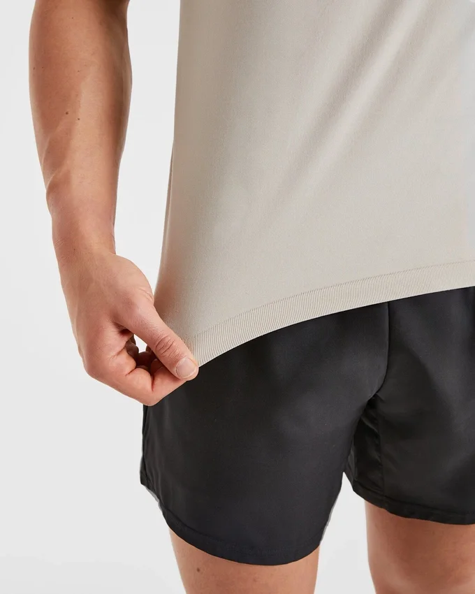 Ascend Seamless T-Shirt