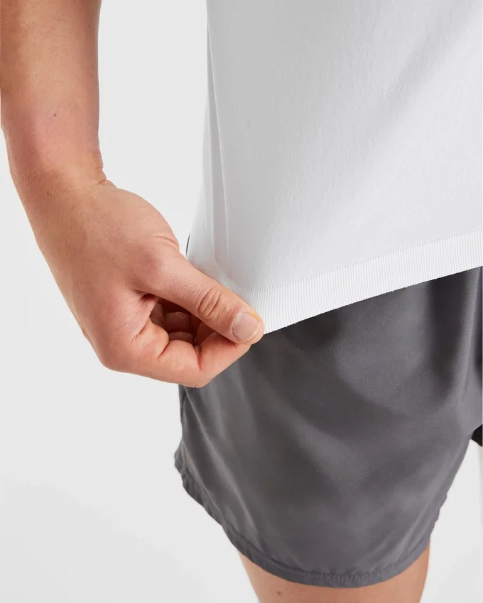 Ascend Seamless T-Shirt