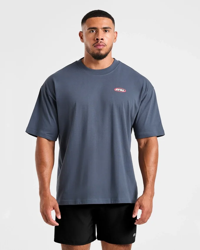 „Athletics Script“ Oversize-T-Shirt