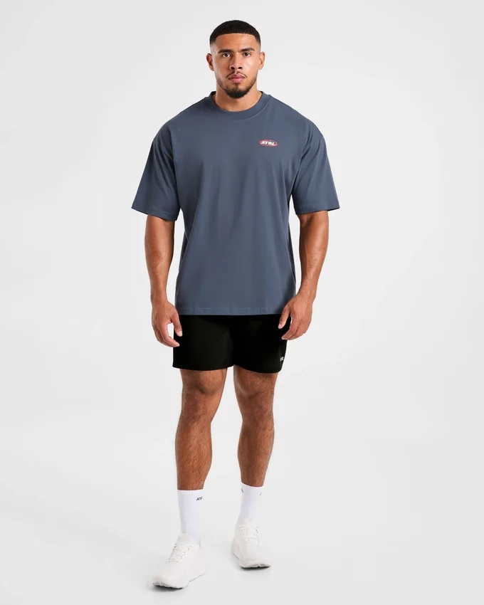 „Athletics Script“ Oversize-T-Shirt