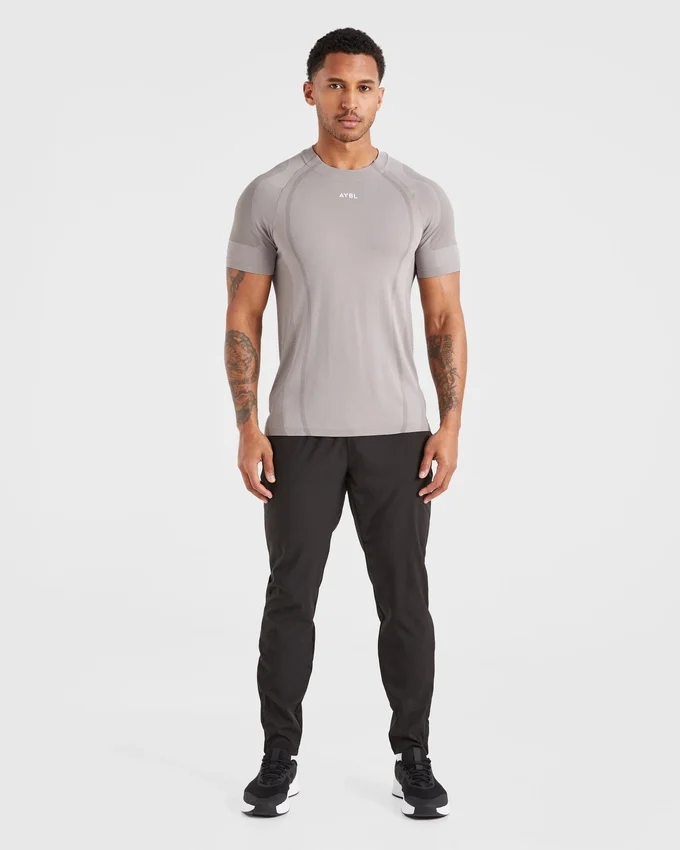 Attain Seamless T-Shirt