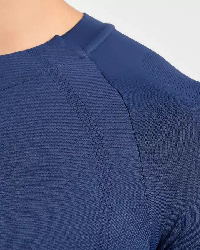 Attain Seamless T-Shirt