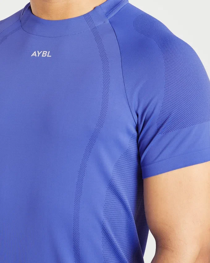 Attain Seamless T-Shirt