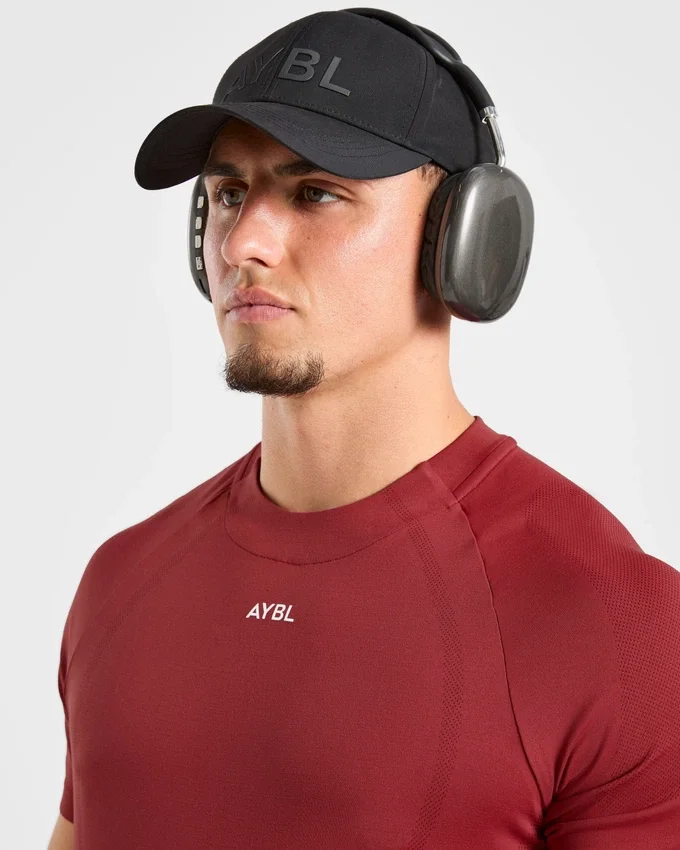 Attain Seamless T-Shirt