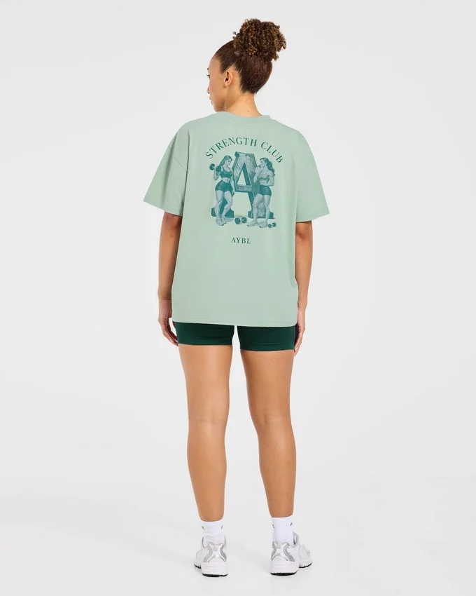 AYBL Strength Club Oversize-T-Shirt