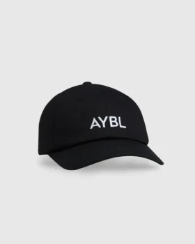 Bestickte Kappe