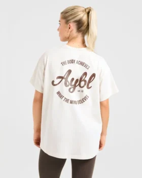 „Body Achieve Mind Believe“ Oversize-T-Shirt