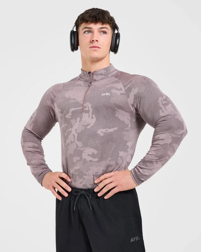 Camo Seamless Pullover mit 1/4-Reißverschluss im Camo-Muster