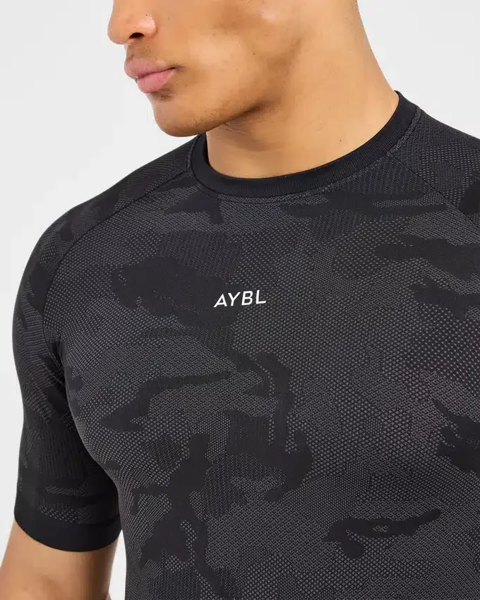 Camo Seamless T-Shirt