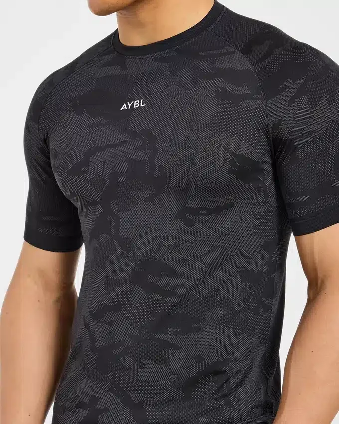 Camo Seamless T-Shirt