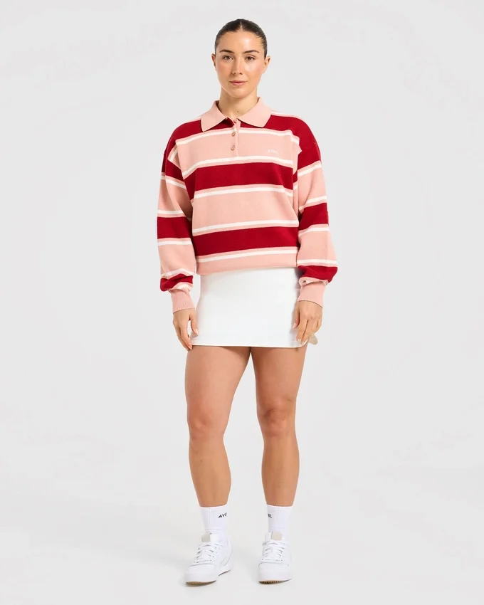 Charakteristisches, locker sitzendes Strick-Polo