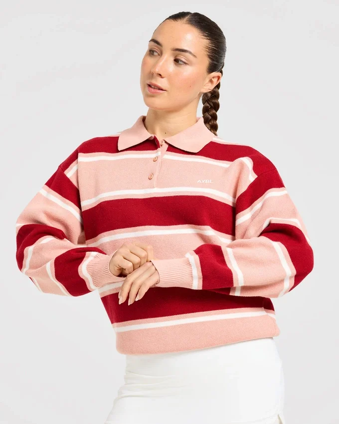 Charakteristisches, locker sitzendes Strick-Polo