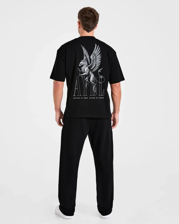 „Creatures of Power“ Oversize-T-Shirt