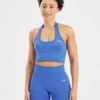Empower nahtloses Crop-Top mit Neckholder