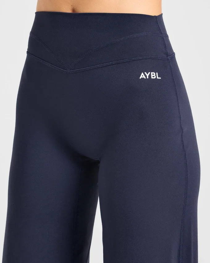 Engage Leggings mit geradem Bein
