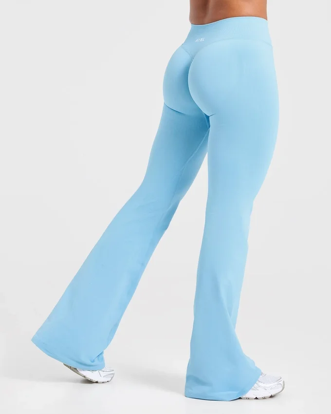 Enhance Nahtlose Leggings mit ausgestelltem Bein