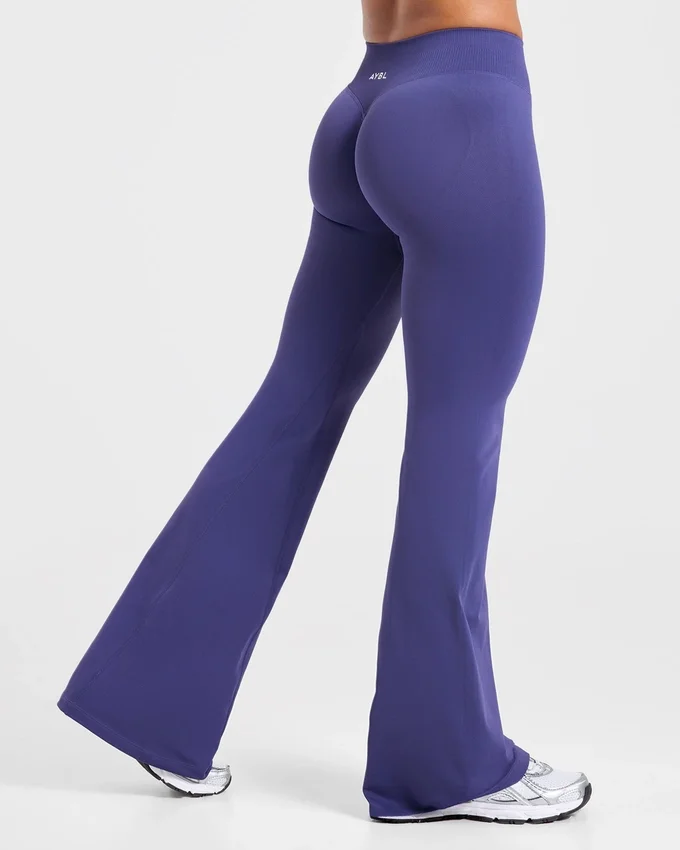 Enhance Nahtlose Leggings mit ausgestelltem Bein