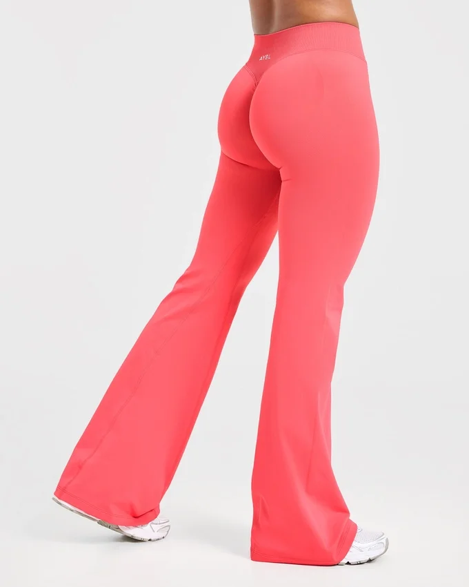 Enhance Nahtlose Leggings mit ausgestelltem Bein
