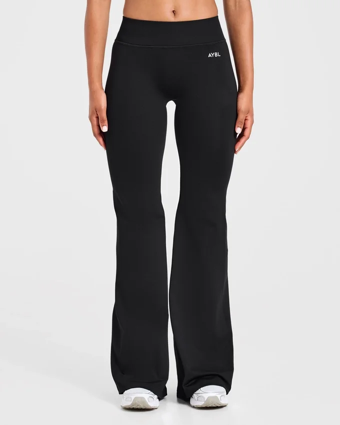 Enhance Nahtlose Leggings mit ausgestelltem Bein