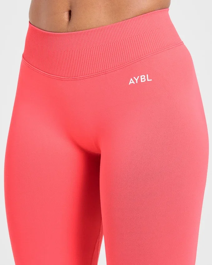 Enhance Nahtlose Leggings mit ausgestelltem Bein