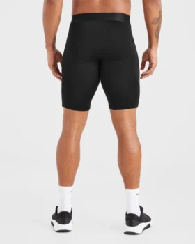 Essential Base-Layer-Shorts