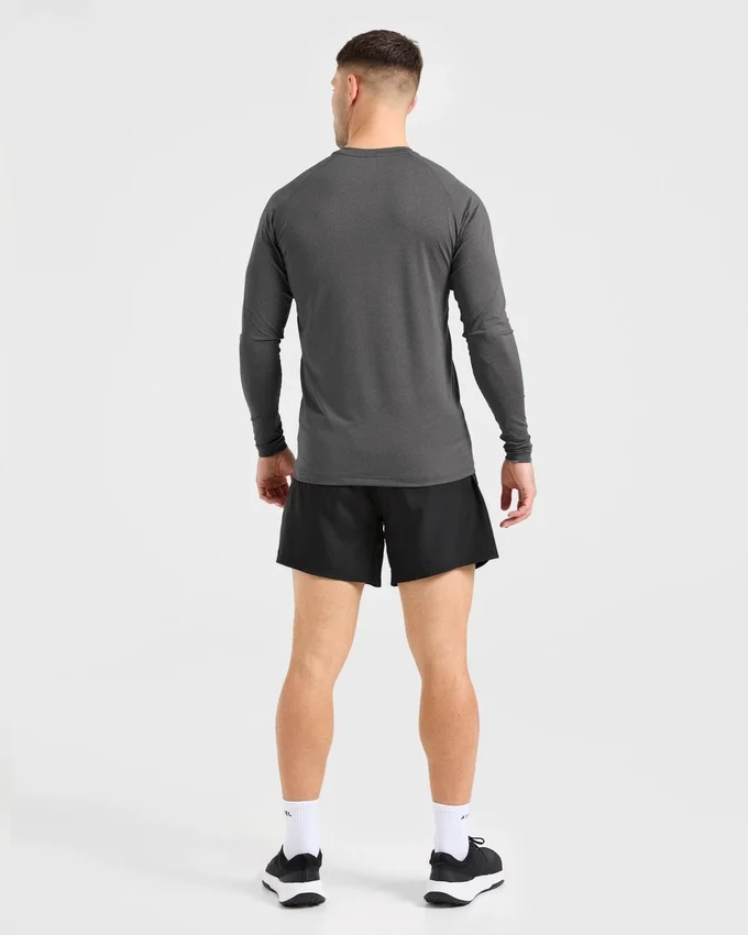 Essential Langarm-T-Shirt