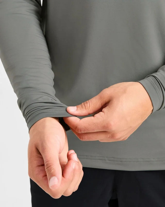 Essential Langarm-T-Shirt