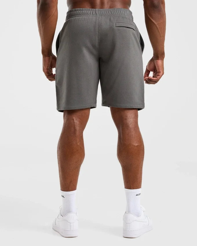 Essential – Leichte 7"-Shorts