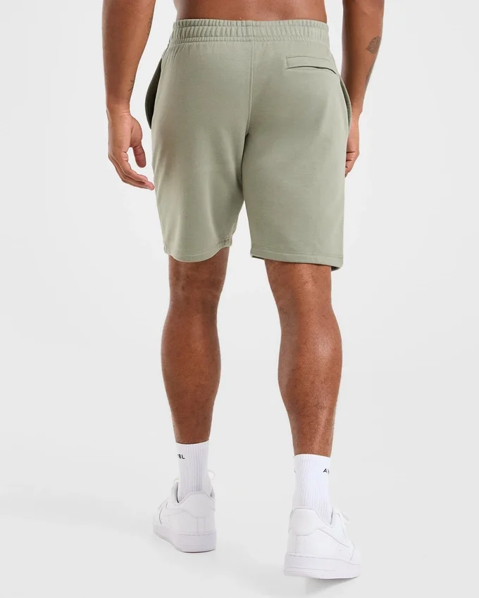 Essential – Leichte 7"-Shorts
