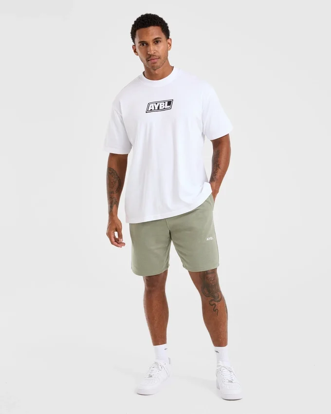 Essential – Leichte 7"-Shorts