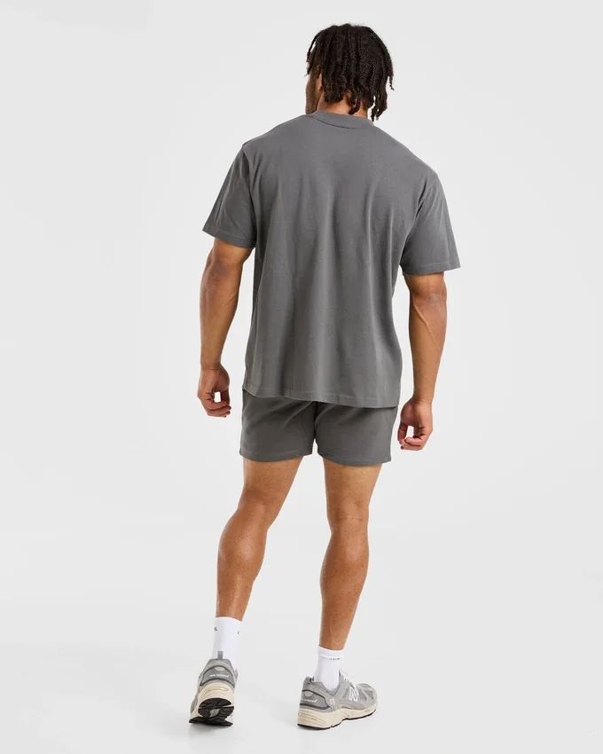 Essential Lightweight 5"-Shorts