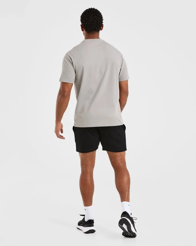 Essential Lightweight 5"-Shorts