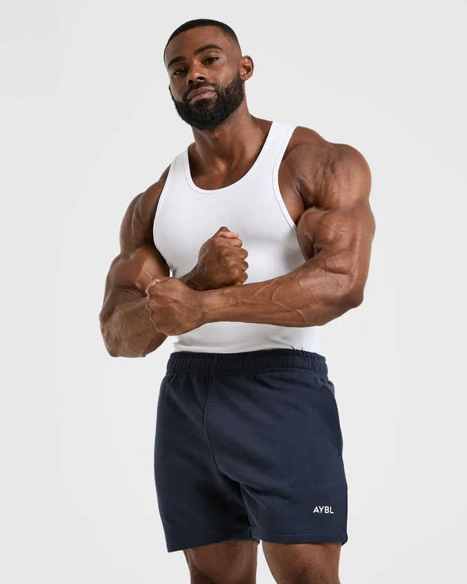 Essential Lightweight 5"-Shorts