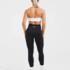 Essential – Nahtloser Sport-BH mit Neckholder