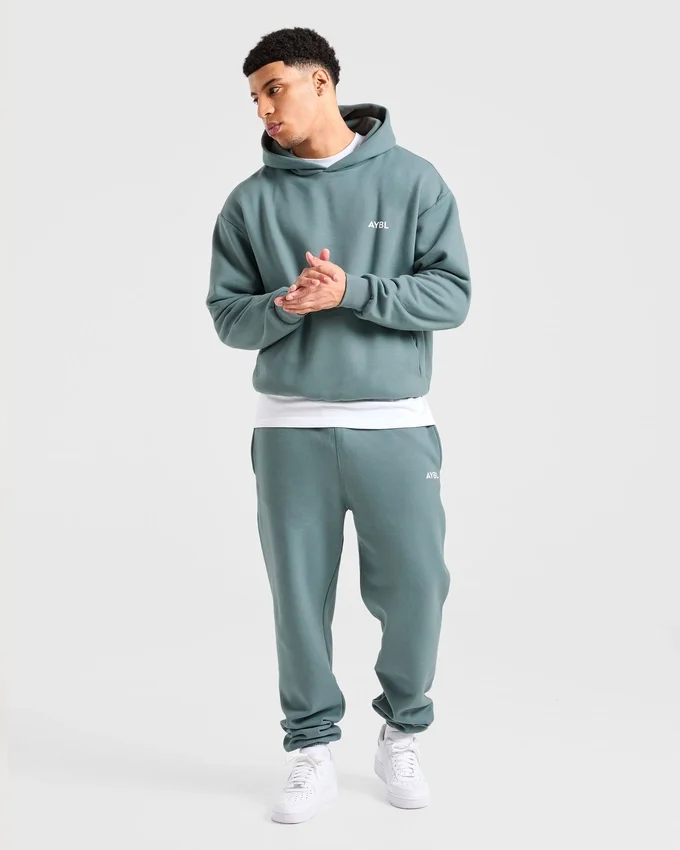 Essential Oversized-Hoodie